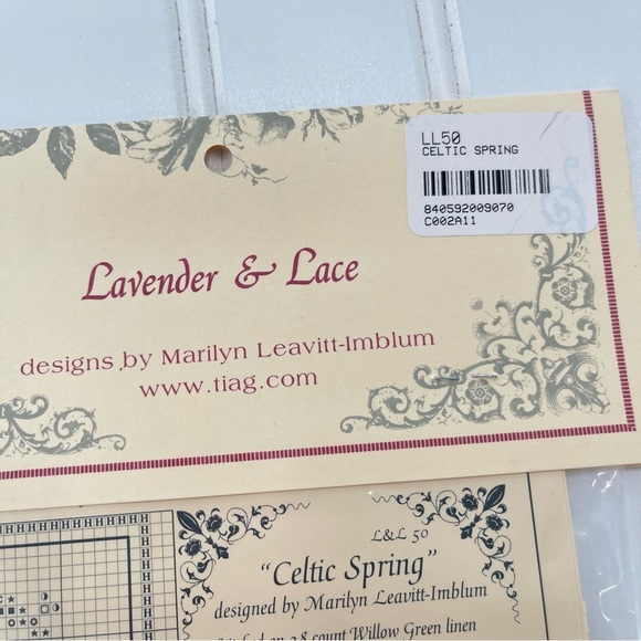 LAVENDER AND LACE “CELTIC SPRING” LL50 VINTAGE CROSS STITCH PATTERN - Picture 5 of 6